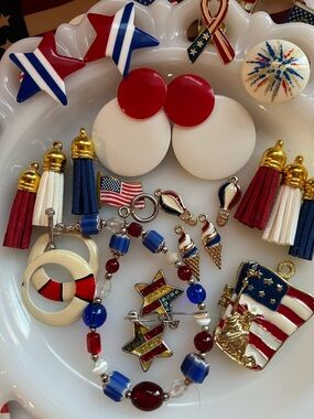 Americana Jewelry Destash for Upcycle Restyle Mixed Media Charms Assemblage Etc